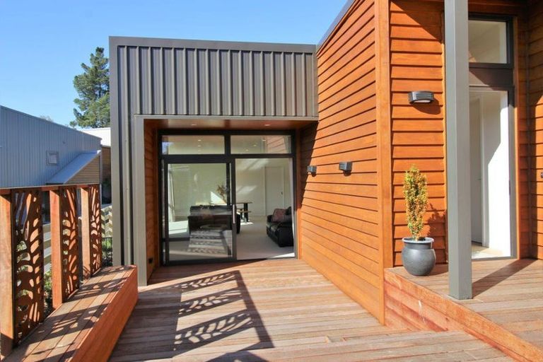 Photo of property in 14 Coach Road, Fairfield, Dunedin, 9018