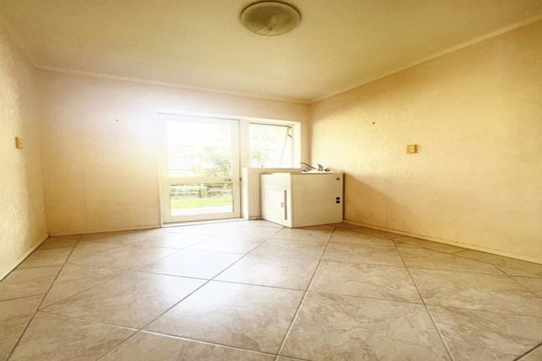 Photo of property in 16 Keppoch Court, Dannemora, Auckland, 2016