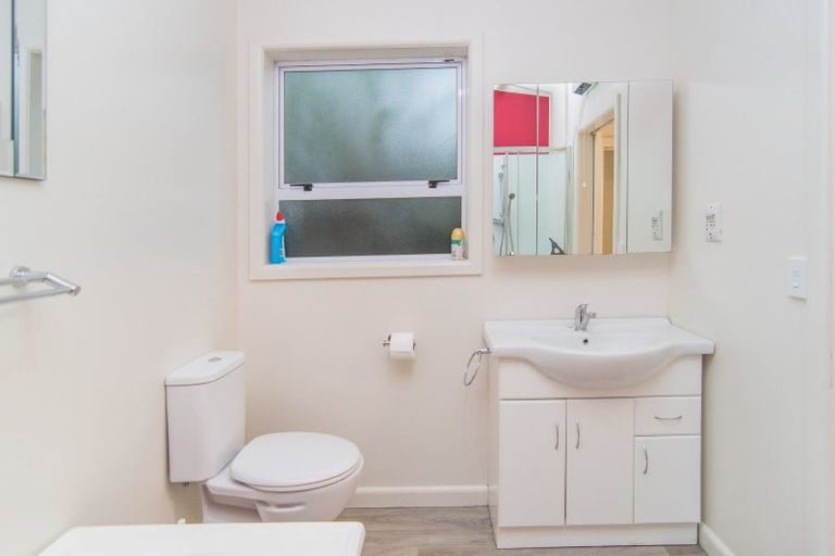 Photo of property in 81 Mckenzie Street, Geraldine, 7930