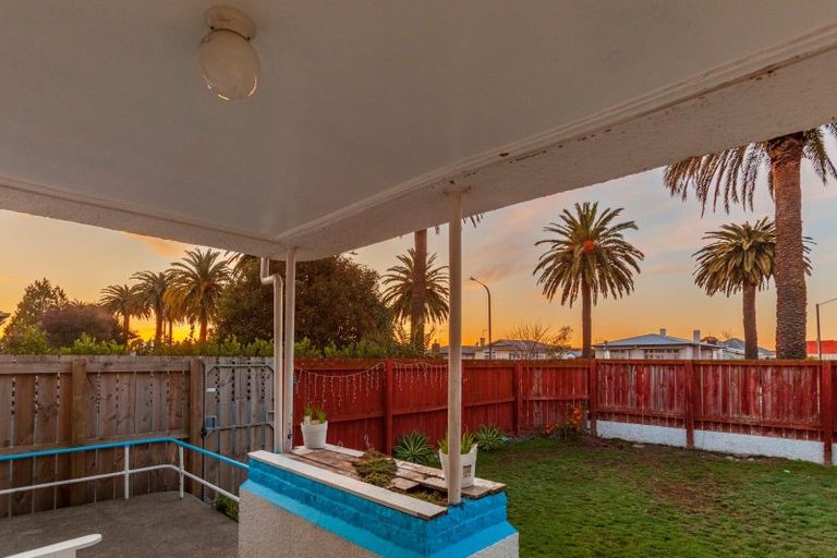Photo of property in 1/165 Kennedy Road, Marewa, Napier, 4110