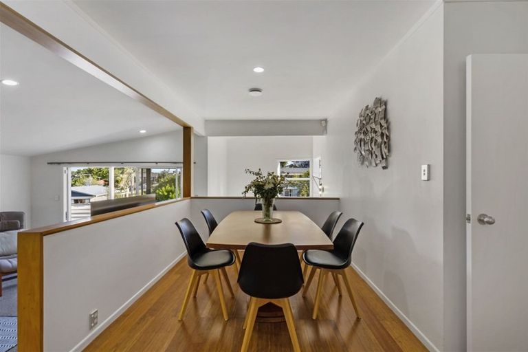 Photo of property in 73 Saffron Street, Birkdale, Auckland, 0626