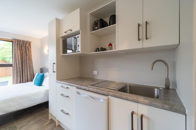 Photo of property in 13 Worsley Street, Te Anau, 9600