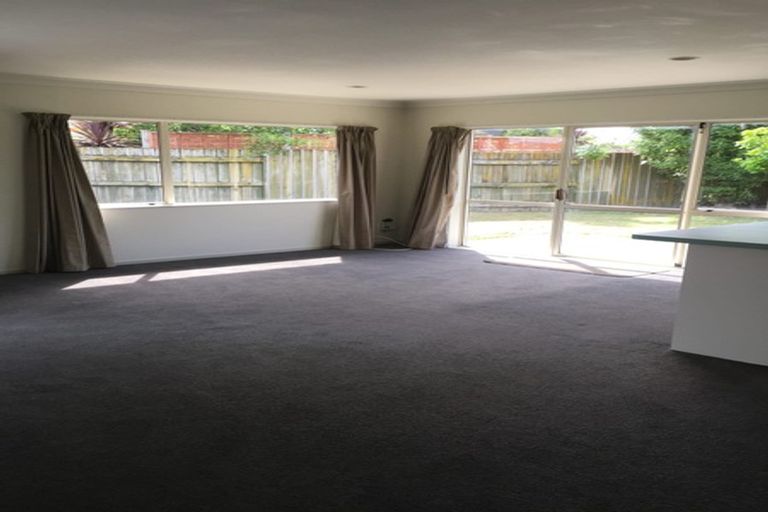 Photo of property in 5 Mackie Place, Papamoa Beach, Papamoa, 3118