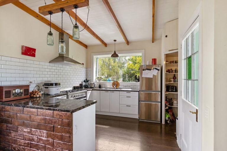 Photo of property in 4 Otaio Cemetery Road, Otaio, Timaru, 7971