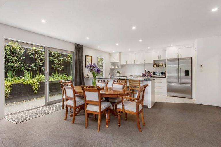 Photo of property in 3a Taylors Avenue, Bryndwr, Christchurch, 8052