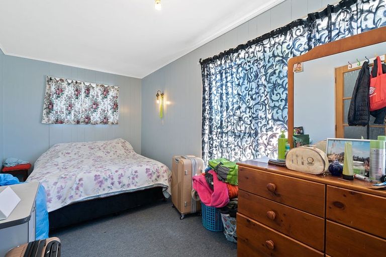 Photo of property in 15 Hobart Crescent, Wattle Downs, Auckland, 2103