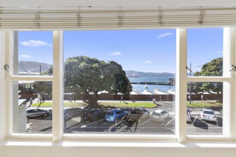 Photo of property in Rockhaven Saville, 116 Oriental Parade, Oriental Bay, Wellington, 6011