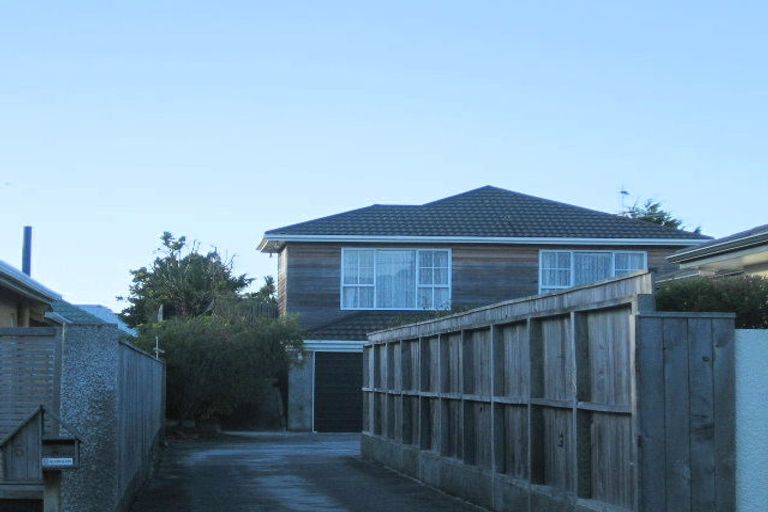 Photo of property in 5 Nathan Avenue, Paraparaumu Beach, Paraparaumu, 5032