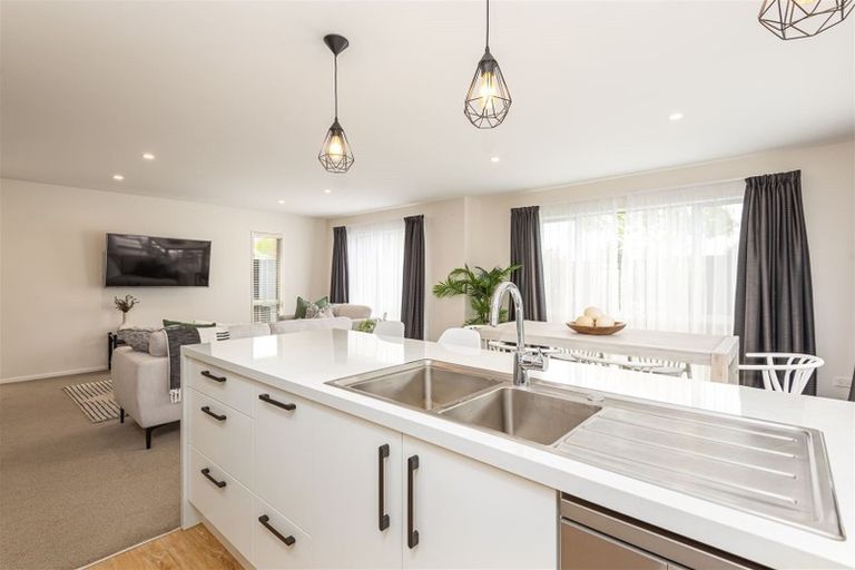 Photo of property in 24 Horoeka Street, Avonhead, Christchurch, 8042