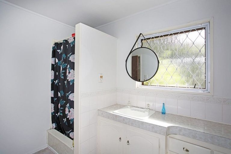 Photo of property in 14 Brynbela Court, Papakura, 2110