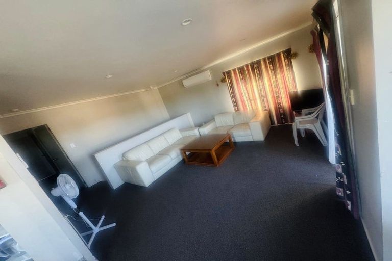 Photo of property in 113 Dominion Road, Papakura, 2110