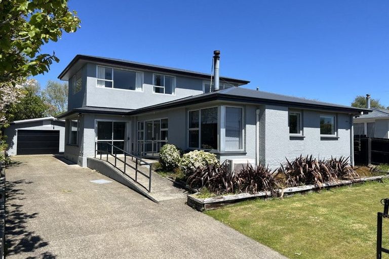 Photo of property in 14 Talbot Place, Hargest, Invercargill, 9810