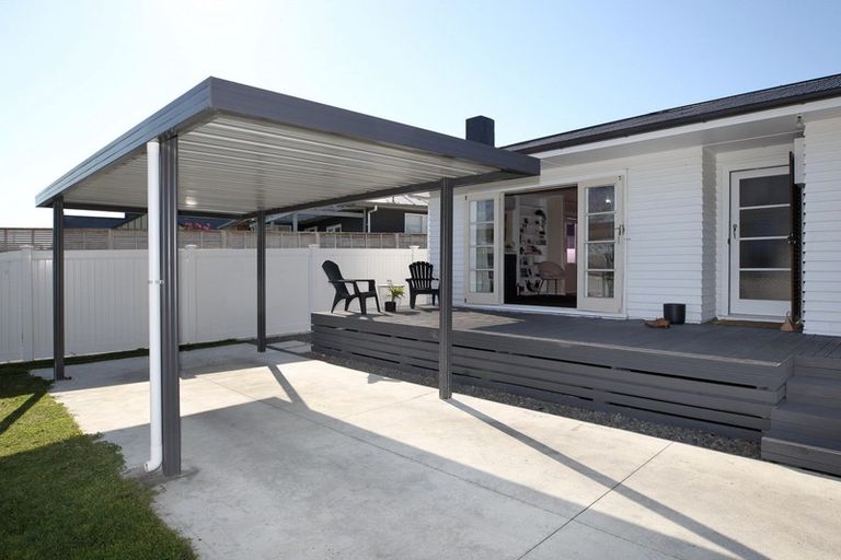 Photo of property in 73 Middle Road, Havelock North, 4130