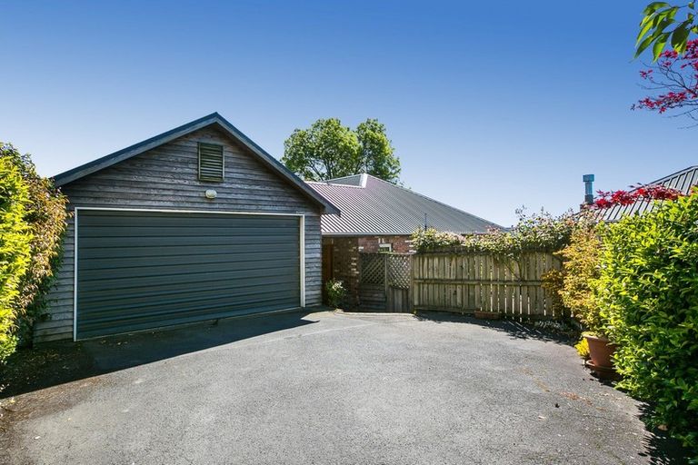 Photo of property in 19 Argyle Street, Mornington, Dunedin, 9011