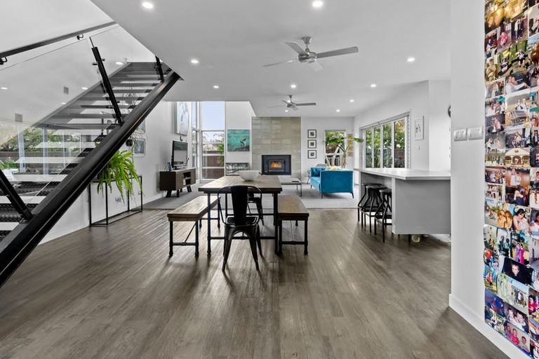 Photo of property in 24 Okarito Avenue, Levin, 5510