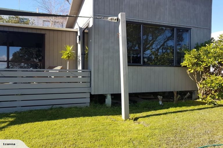 Photo of property in 1 Fishermans Cove, Army Bay, Whangaparaoa, 0930