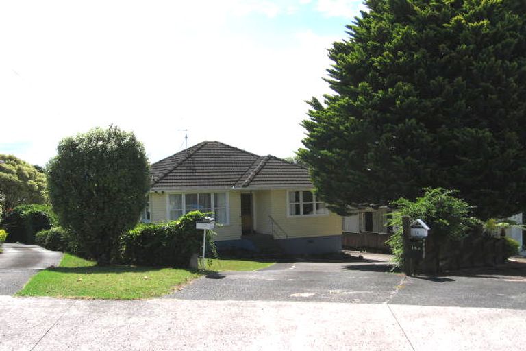 Photo of property in 10 Beverly Place, New Lynn, Auckland, 0600