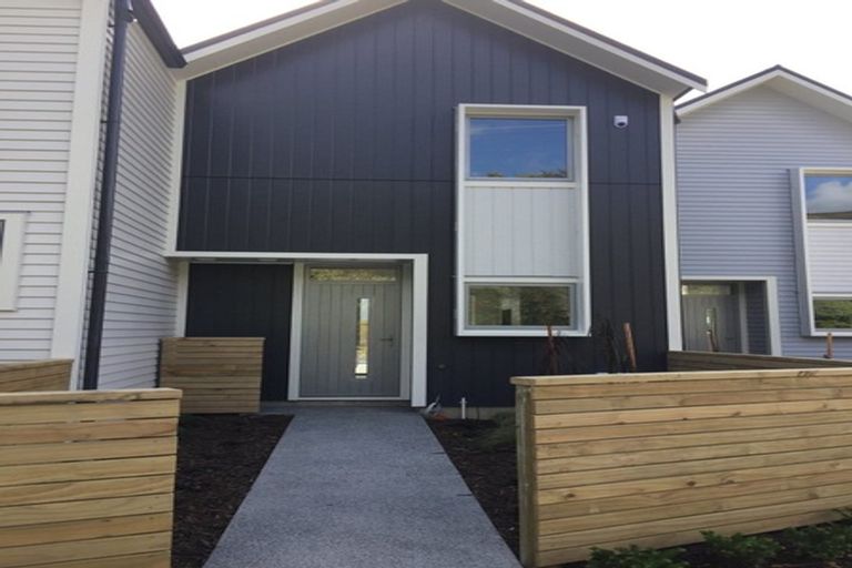 Photo of property in 28b Freyberg Street, Waterloo, Lower Hutt, 5011