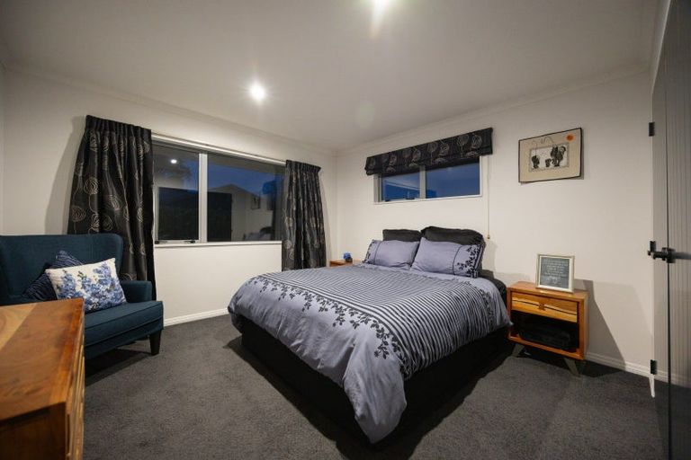 Photo of property in 3 Riverstone Grove, Hokowhitu, Palmerston North, 4410