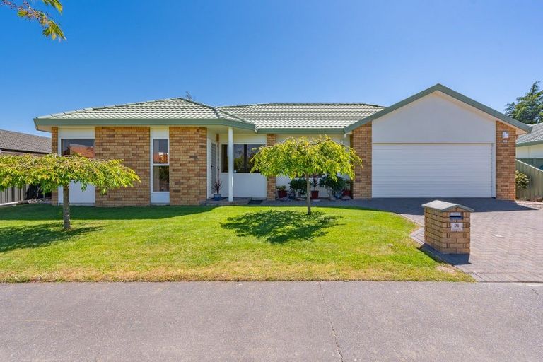 Photo of property in 26 Kensington Drive, Taradale, Napier, 4112