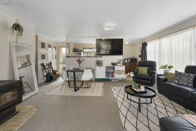 Photo of property in 11a Tobin Place, Richmond Heights, Taupo, 3330