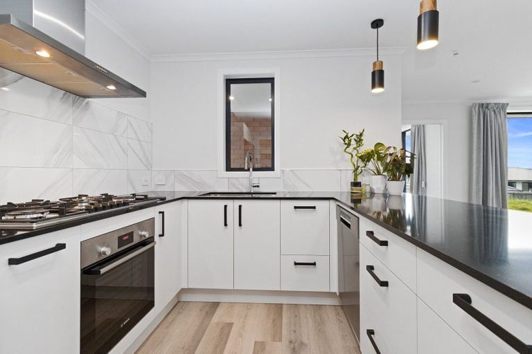 Photo of property in 8 Waitihi Way, Rototuna North, Hamilton, 3210