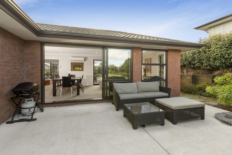 Photo of property in 4 Laly Haddon Place, Matakana, Warkworth, 0985