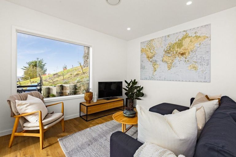 Photo of property in 5 Te Roera Drive, Taradale, Napier, 4112