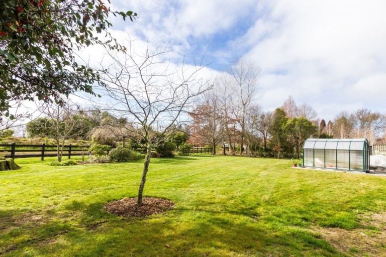 Photo of property in 105 Humu Street, Tokaanu, Turangi, 3381