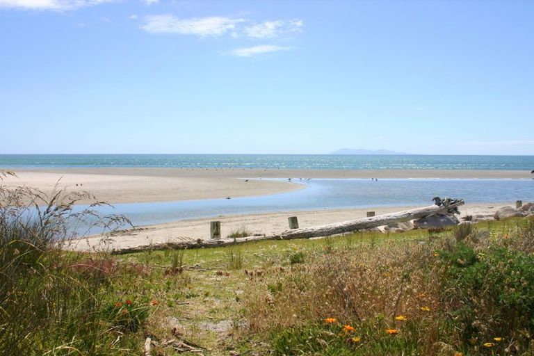 Photo of property in 3 Seaforth Road, Waihi Beach, 3611