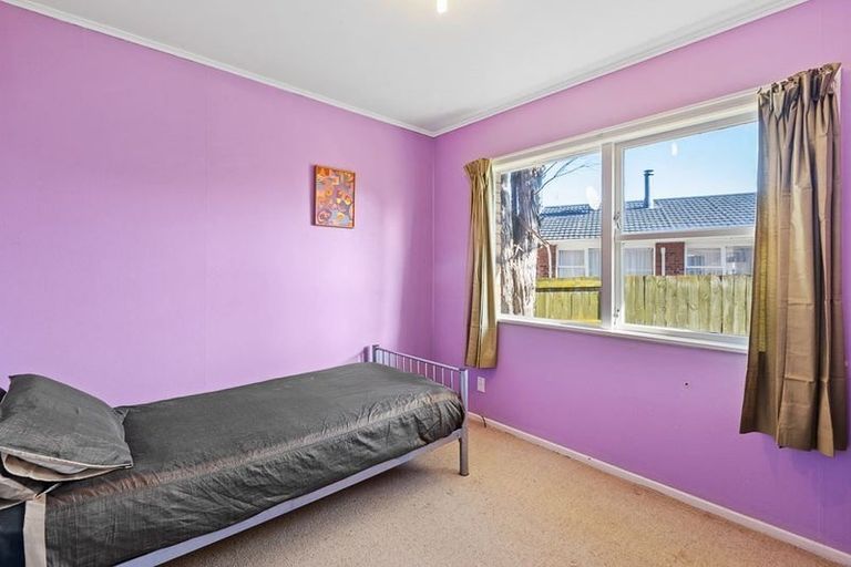 Photo of property in 6 Diana Drive, Glenfield, Auckland, 0627