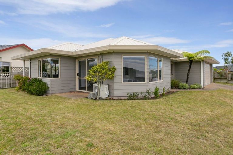 Photo of property in 19 Whetu Place, Nukuhau, Taupo, 3330