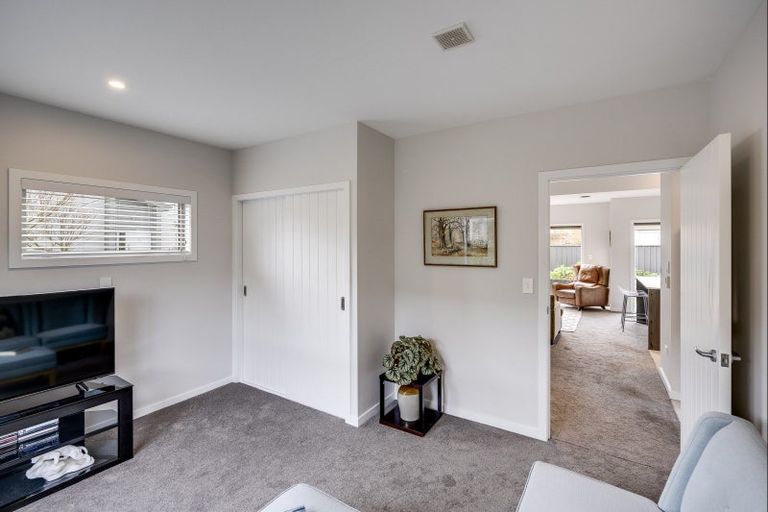 Photo of property in 15 Bray Place, Havelock North, 4130