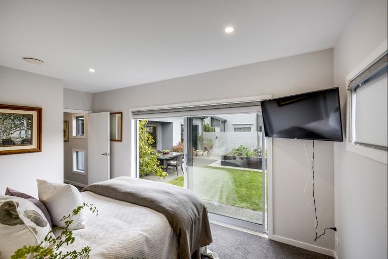Photo of property in 15 Bray Place, Havelock North, 4130