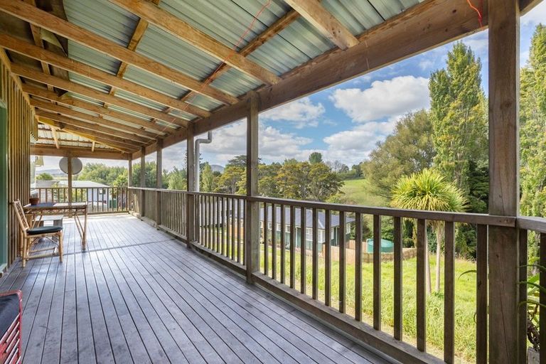 Photo of property in 32 Marshall Road, Kaiwaka, 0573