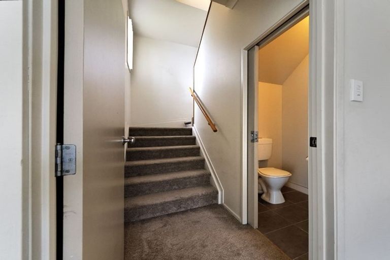 Photo of property in 15 Mulvaney Crescent, Henderson, Auckland, 0612