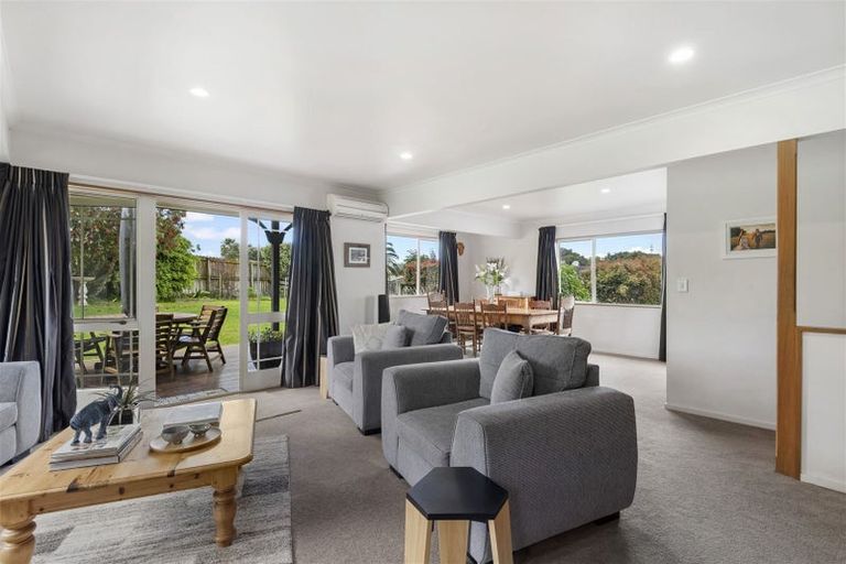 Photo of property in 3a Sample Road, Albany, Auckland, 0632