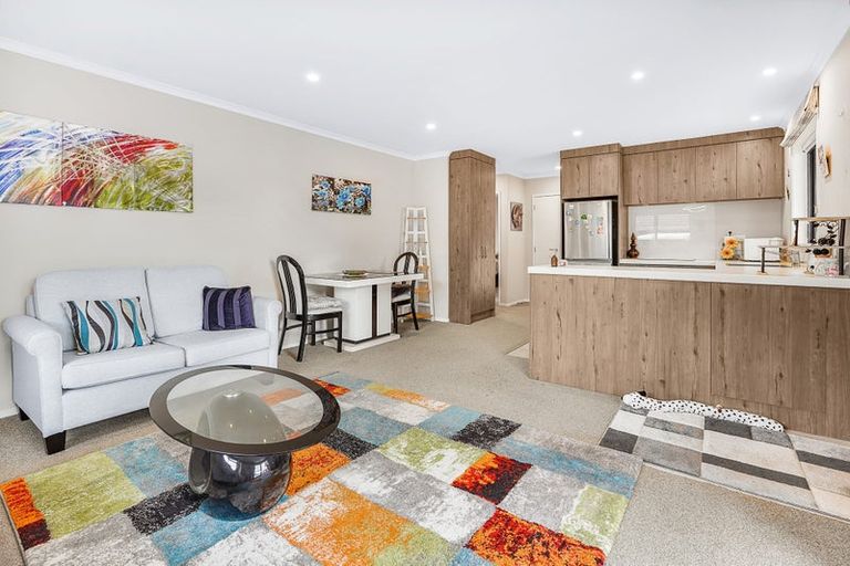 Photo of property in 3/32 Rutherford Street, Chedworth, Hamilton, 3210