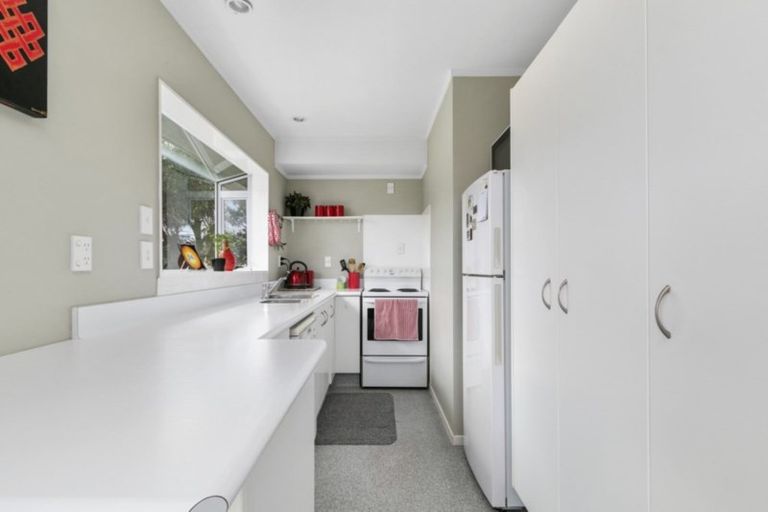 Photo of property in 2a Oriental Street, Petone, Lower Hutt, 5012