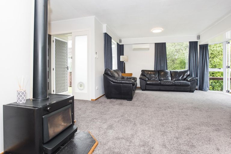 Photo of property in 9 Mason Street, Riverdale, Gisborne, 4010