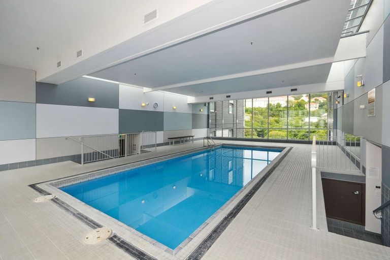 Photo of property in Montreaux Apartments, 3g/164 The Terrace, Wellington Central, Wellington, 6011
