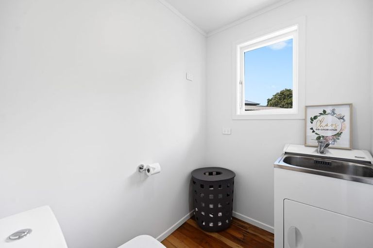 Photo of property in 56 Southsea Crescent, Silverdale, Hamilton, 3216