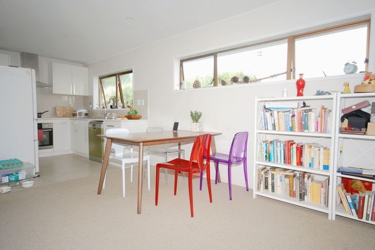 Photo of property in 2/28 Priestley Drive, Bucklands Beach, Auckland, 2014