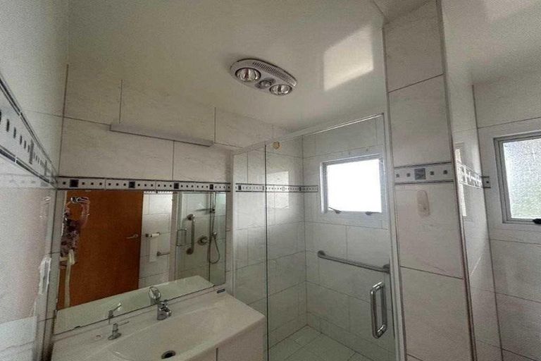 Photo of property in 880 Papamoa Beach Road, Papamoa Beach, Papamoa, 3118