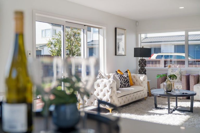 Photo of property in 21/103 Swanson Road, Henderson, Auckland, 0610