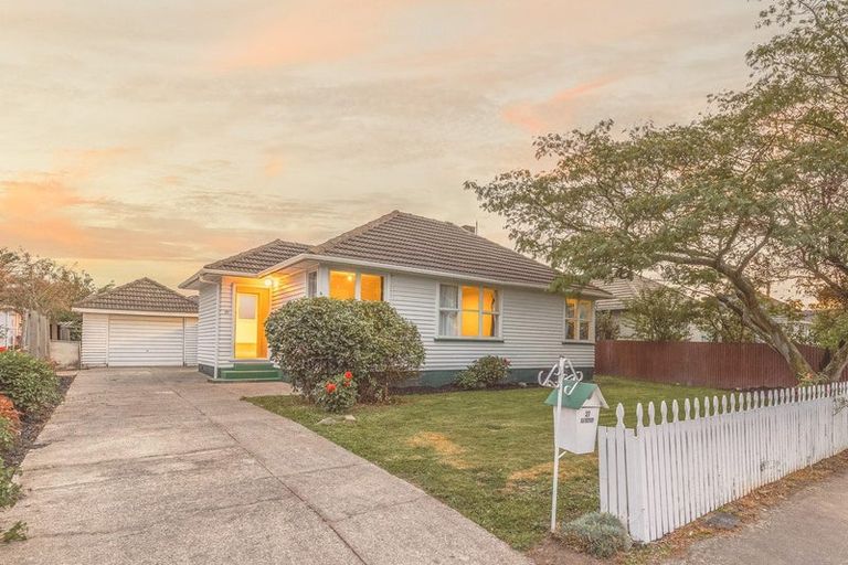 Photo of property in 27 Tirangi Street, Hei Hei, Christchurch, 8042