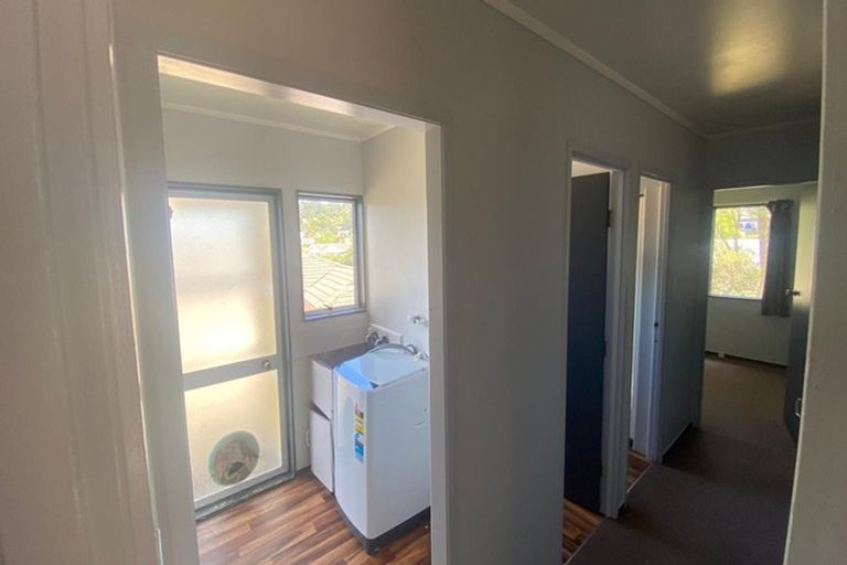 Photo of property in 198 Solar Road, Glen Eden, Auckland, 0602