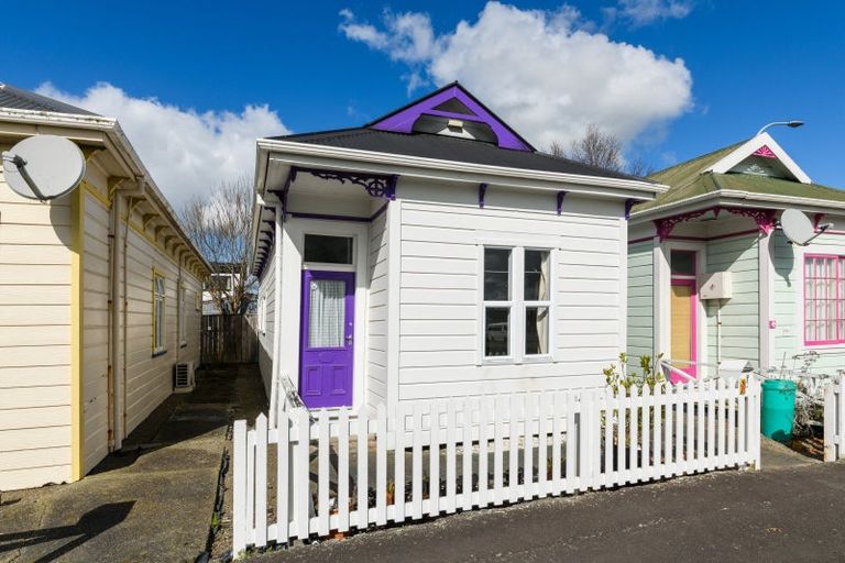 Photo of property in 6 Joseph Street, West End, Palmerston North, 4412