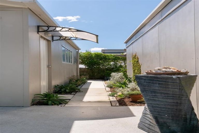 Photo of property in 151 Pukehina Parade, Pukehina, Te Puke, 3189