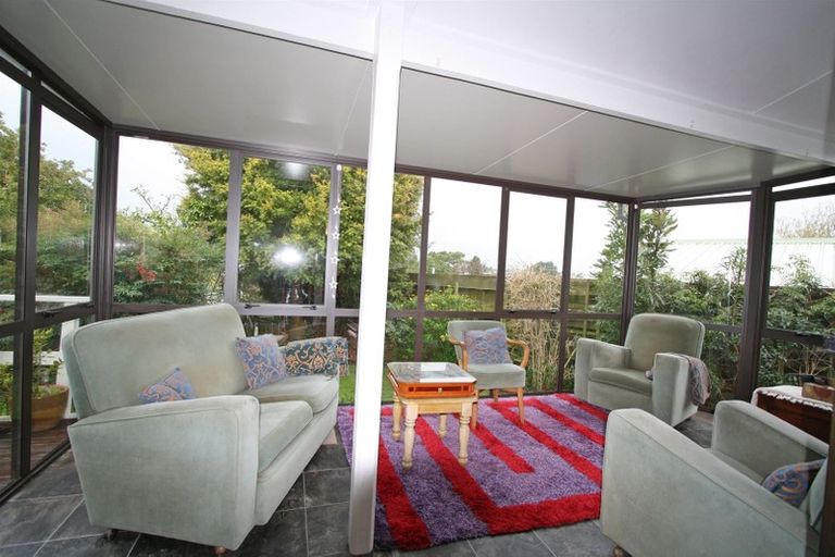 Photo of property in 16 Acacia Place, Bell Block, New Plymouth, 4312